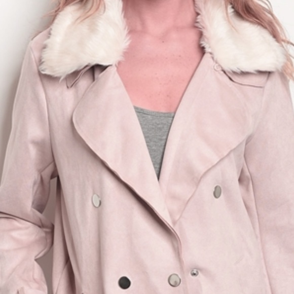 BLUSH SUEDE JACKET -PRICE IS FIRM - Picture 2 of 2